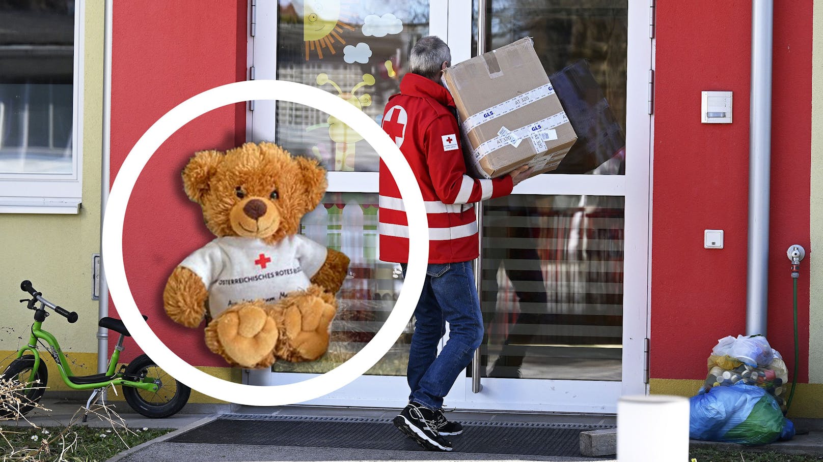Mitarbeiter des Roten Kreuzes betreuten die Kinder mit speziellen Teddybären.
