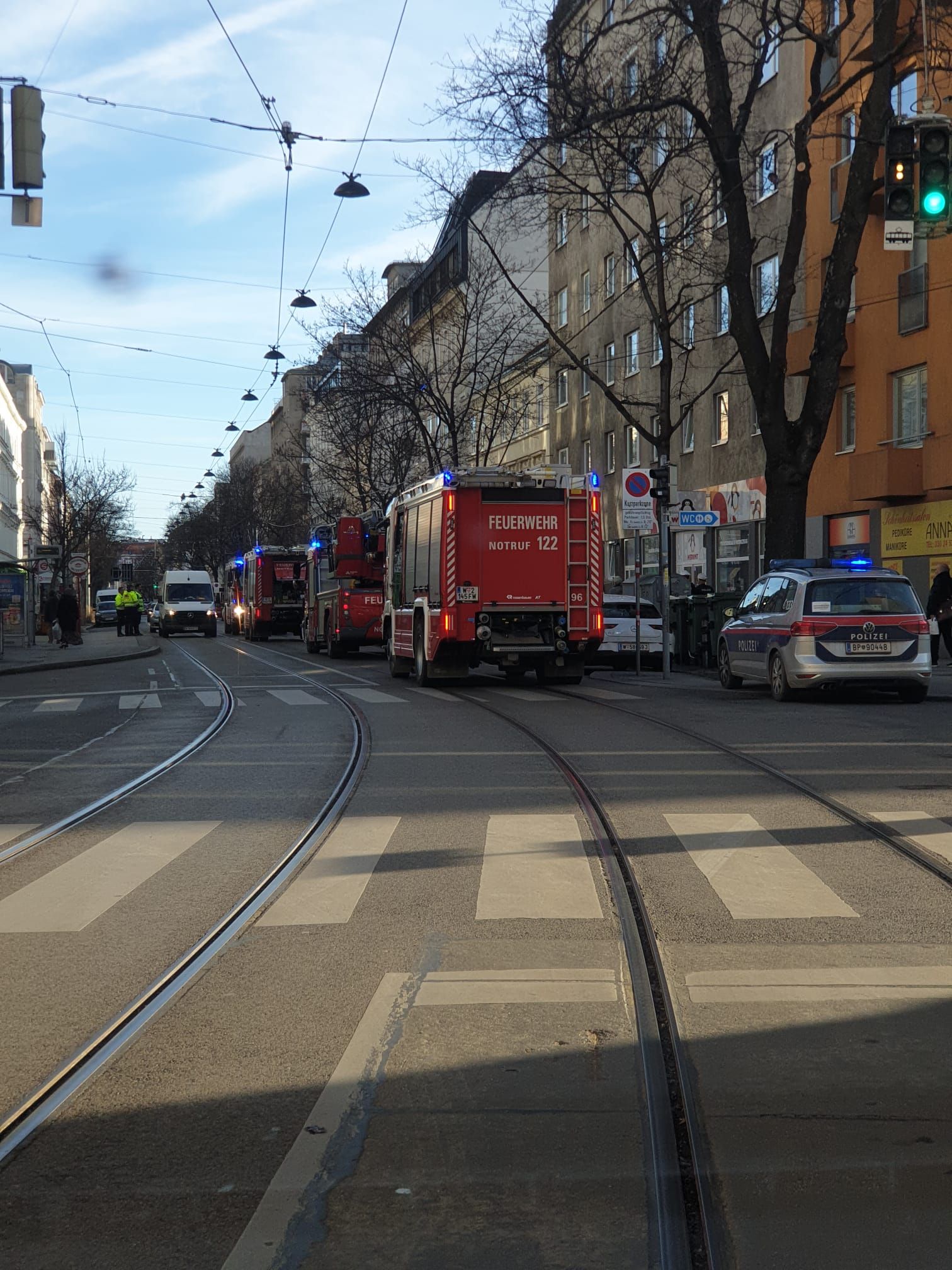 Aufgrund eines Feuerwehreinsatzes, kommt es zu Verzögerungen auf der Linie 31. 