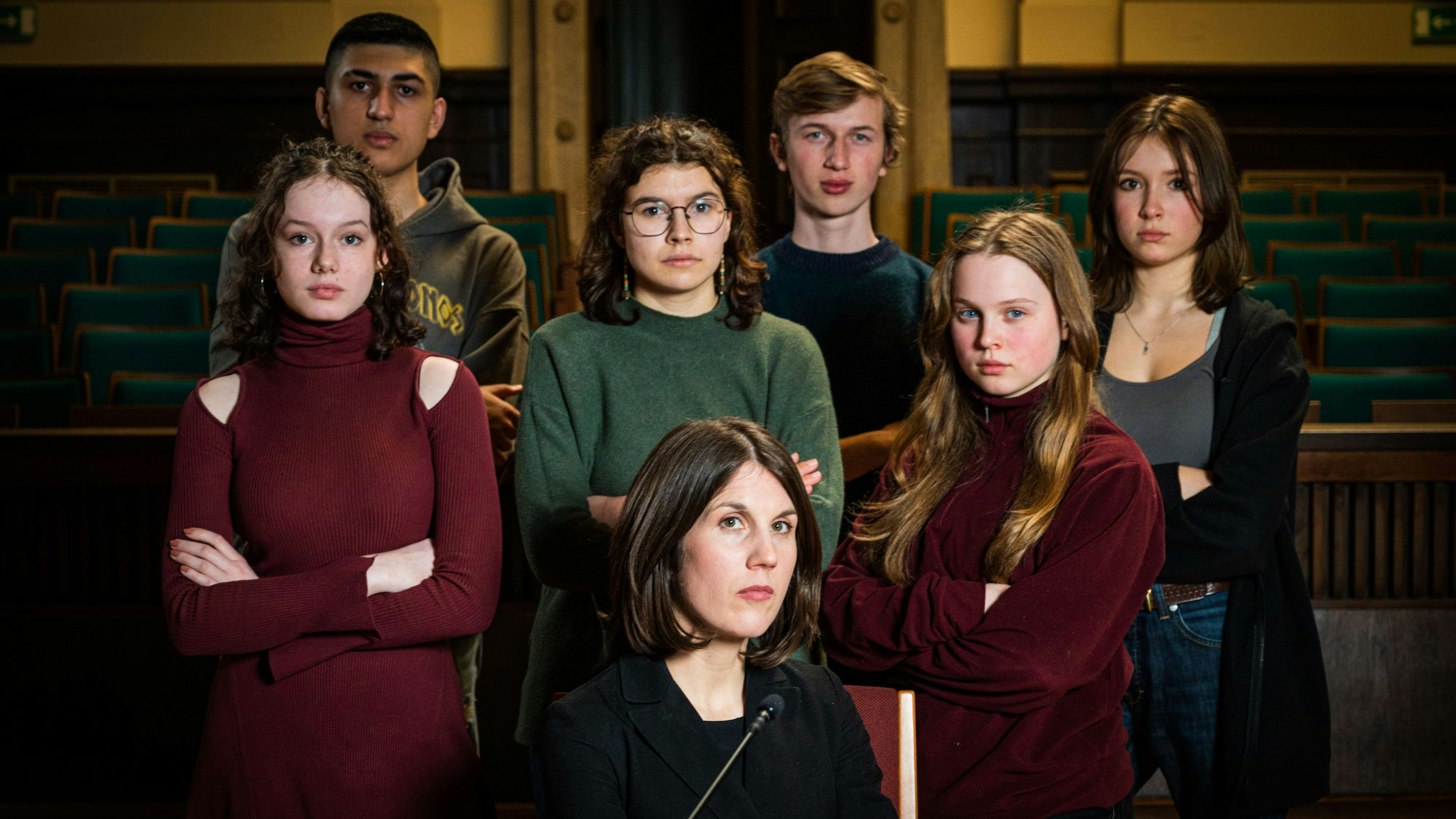 Zwölf Kinder und Jugendliche klagen beim Verfassungsgerichtshof gegen das unzureichende Klimaschutzgesetz