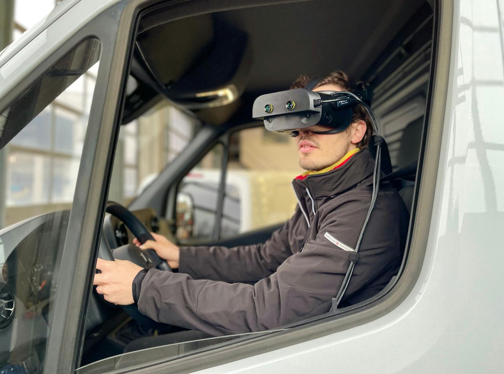 NXRT und COS Austria setzen auf die Schulung von Berufskraftfahrern mittels Mixed Reality.