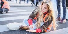 "Klima-Shakira" Anja Windl will sich gegen Abschiebung wehren