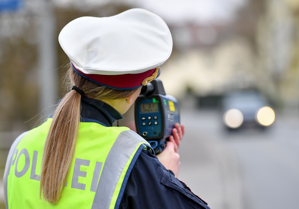 Bei einer Schwerpunktkrontrolle ging der Polizei in Wien ein Bleifuß ins Netz.