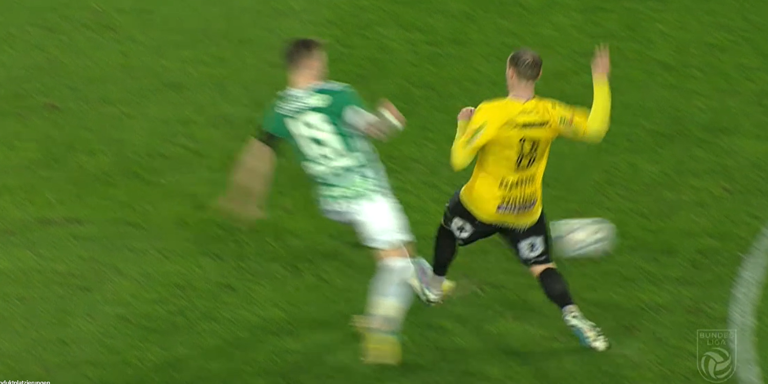 Bähre traf Sollbauer am Knöchel.