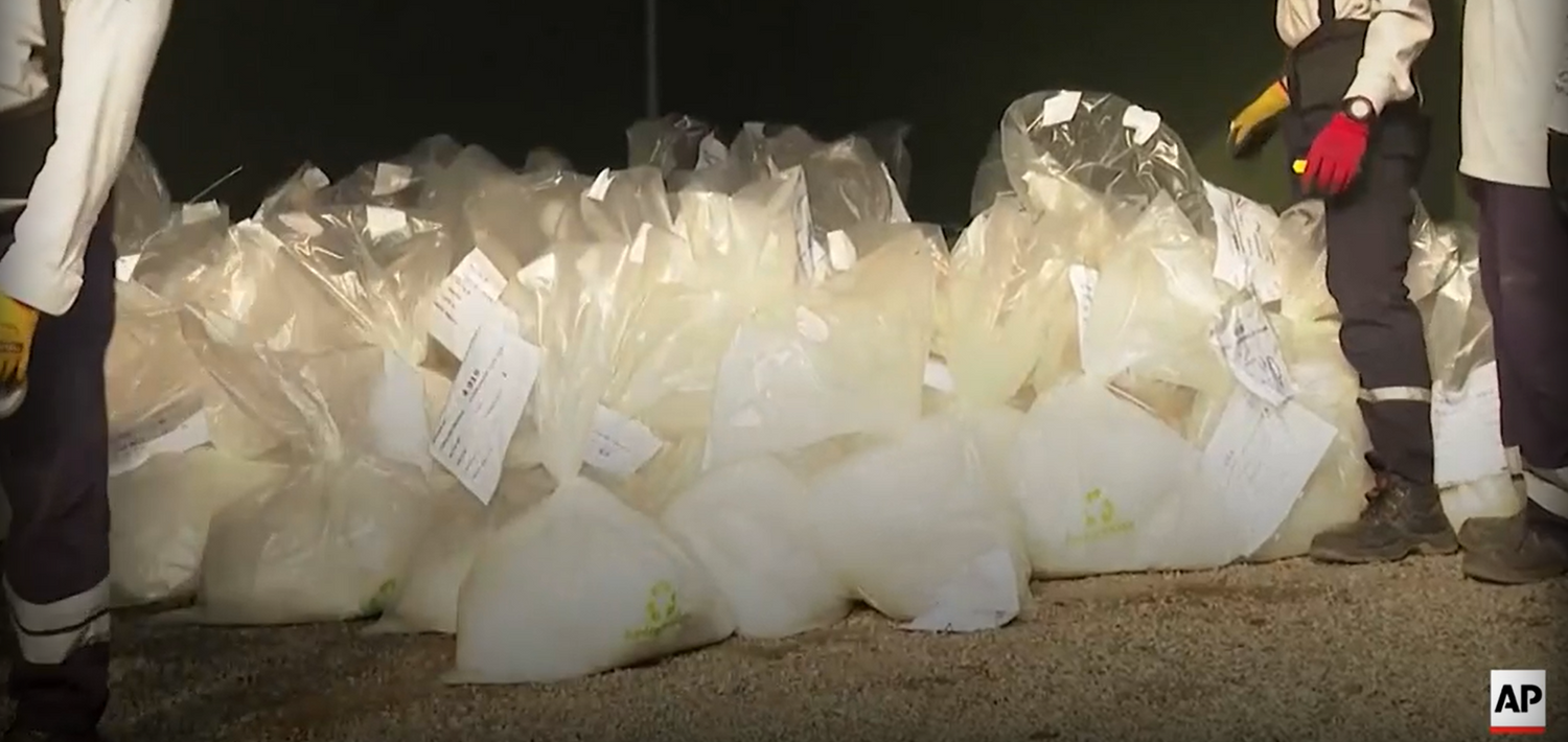  Die peruanischen Behörden haben am Dienstag mehr als 14 Tonnen illegaler Drogen vernichtet.