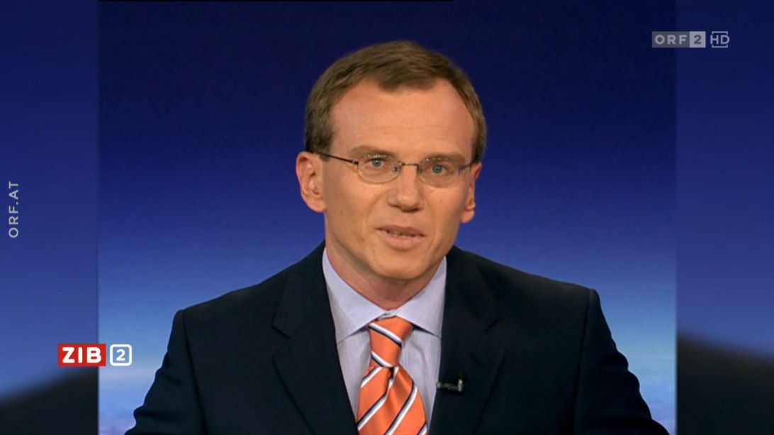 Armin Wolf in seiner ersten ZIB2-Sendung am 18. Juli 2002.