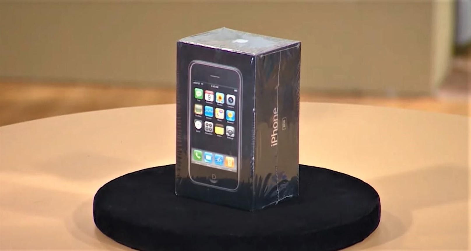 Dieses iPhone brachte Karen Green 59.800 Euro ein.