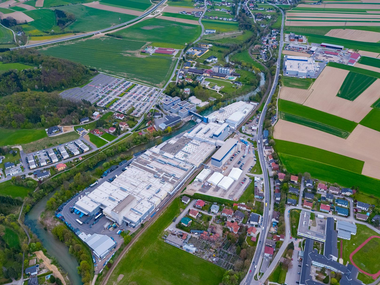 Millionen-Deal sichert ZKW-Standort in Wieselburg