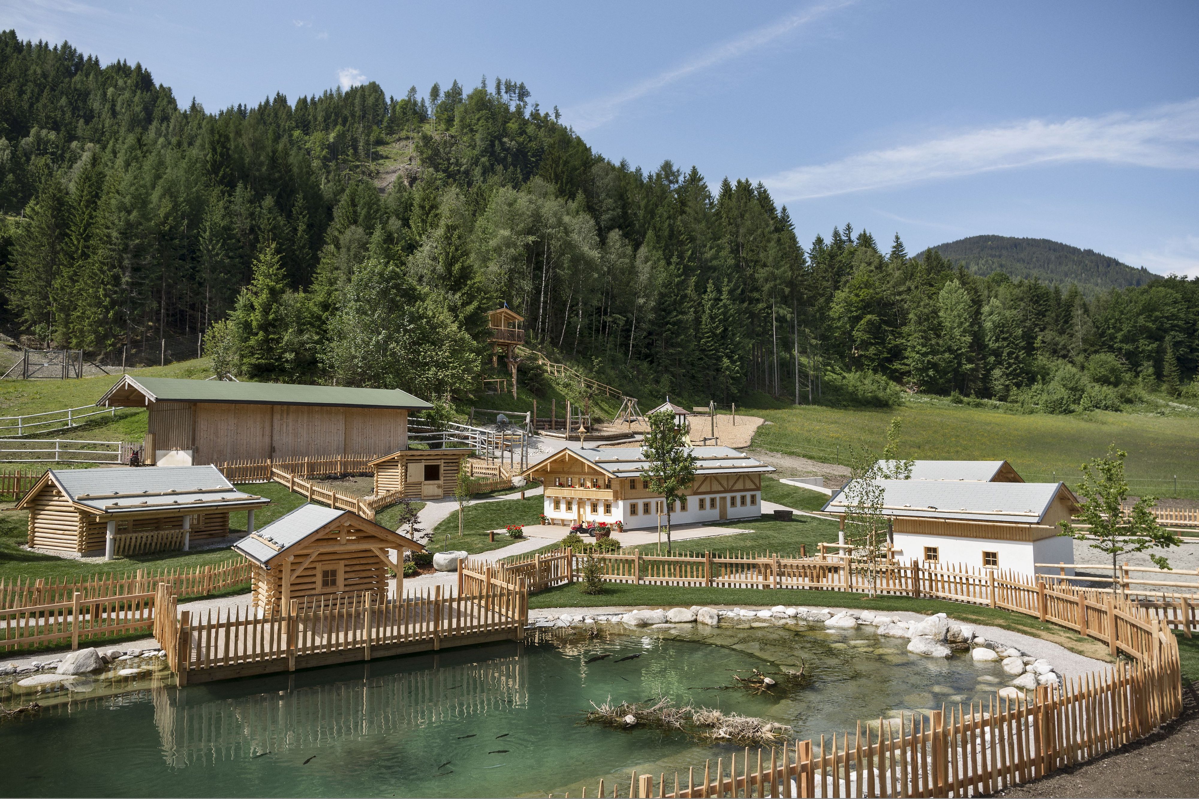 Das Forsthofgut liegt mitten in der Natur. 