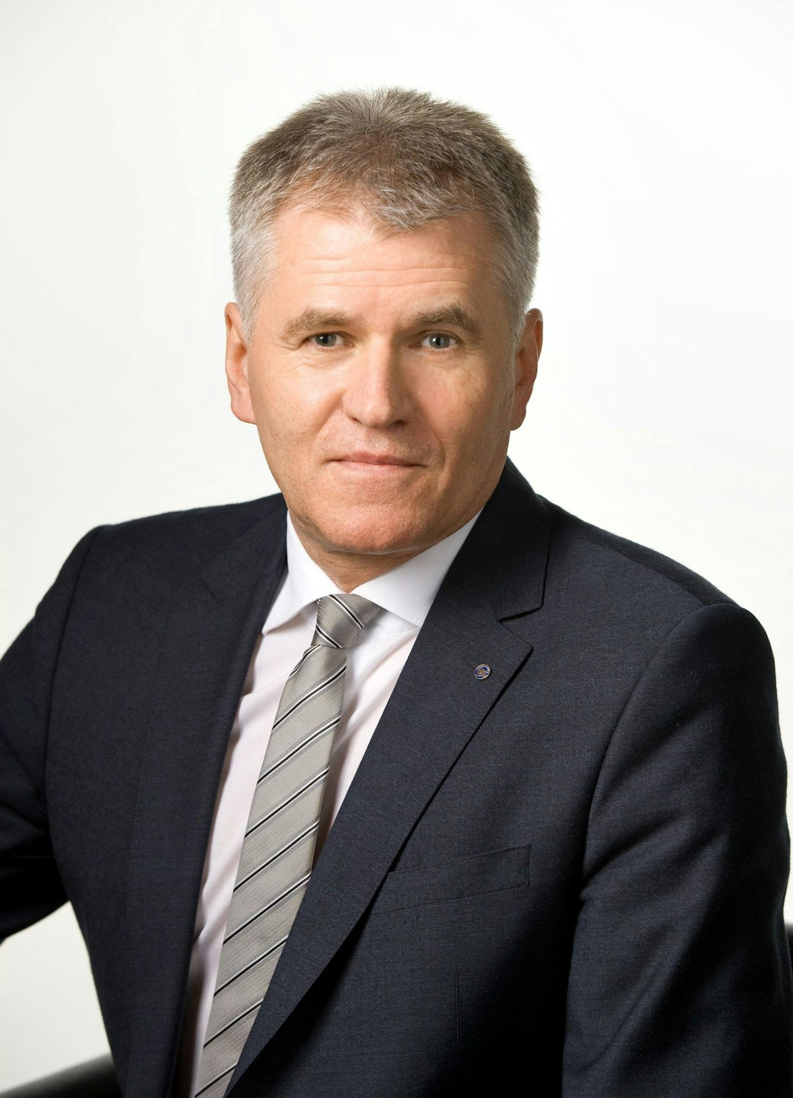 Robert Jägersberger, Unternehmer aus Puchberg am Schneeberg, ist Landes- und Bundesinnungsmeister der Sparte Bau in der Wirtschaftskammer.