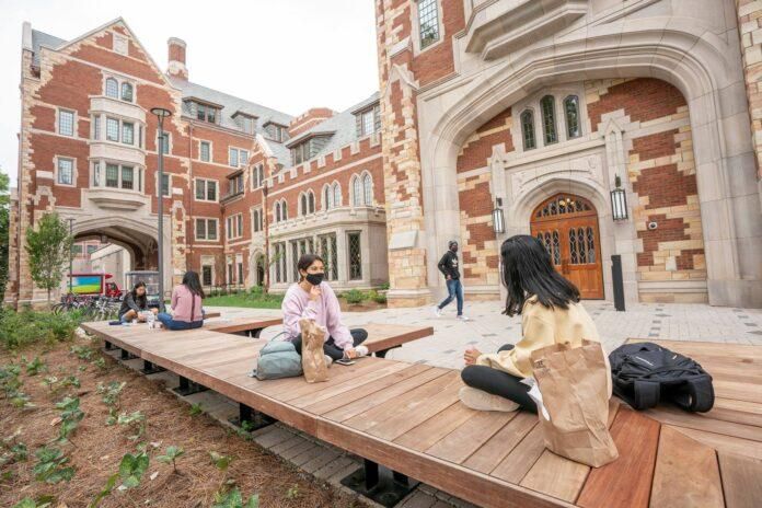 Eine Trost-Mail von der Vanderbilt Universität im Bundesstaat Tennessee geriet heftig in Kritik. 