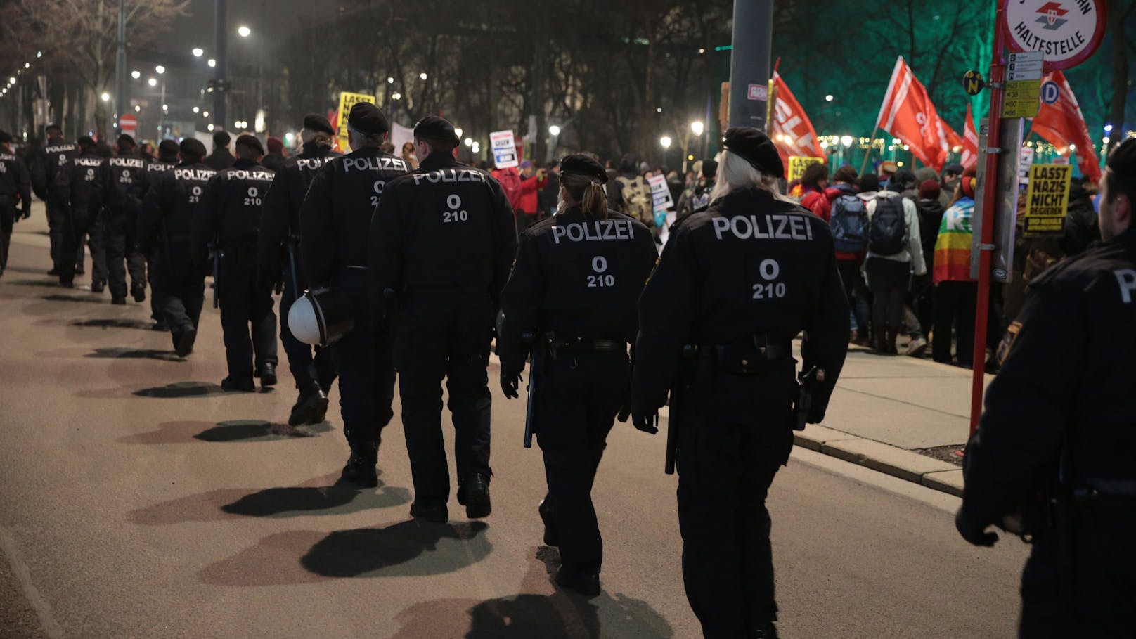 Proteste haben rund um den Akademikerball Tradition (Archivbild).