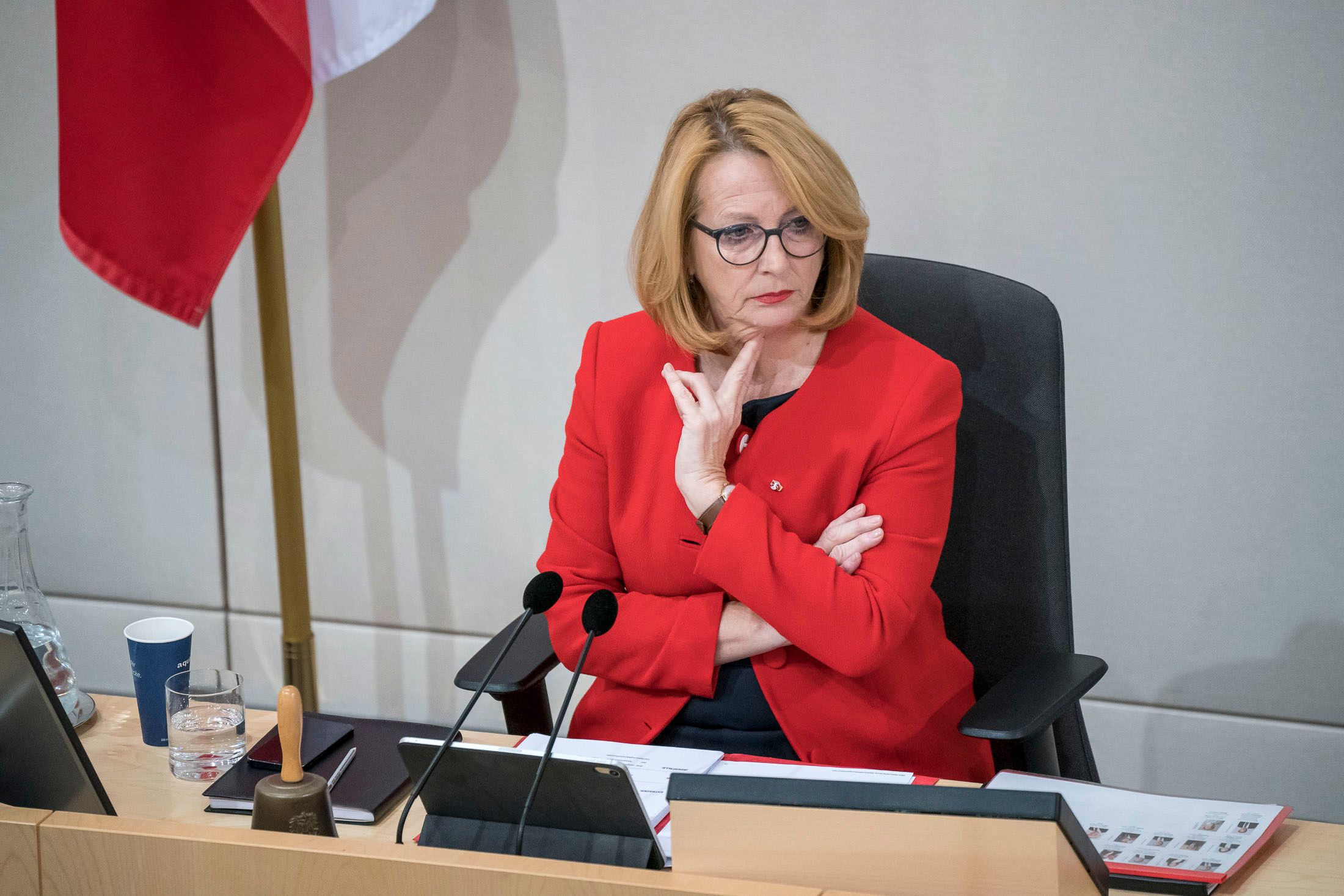 SPÖ-Ikone Doris Bures kandidiert für das Amt des Dritten Nationalratspräsidenten.