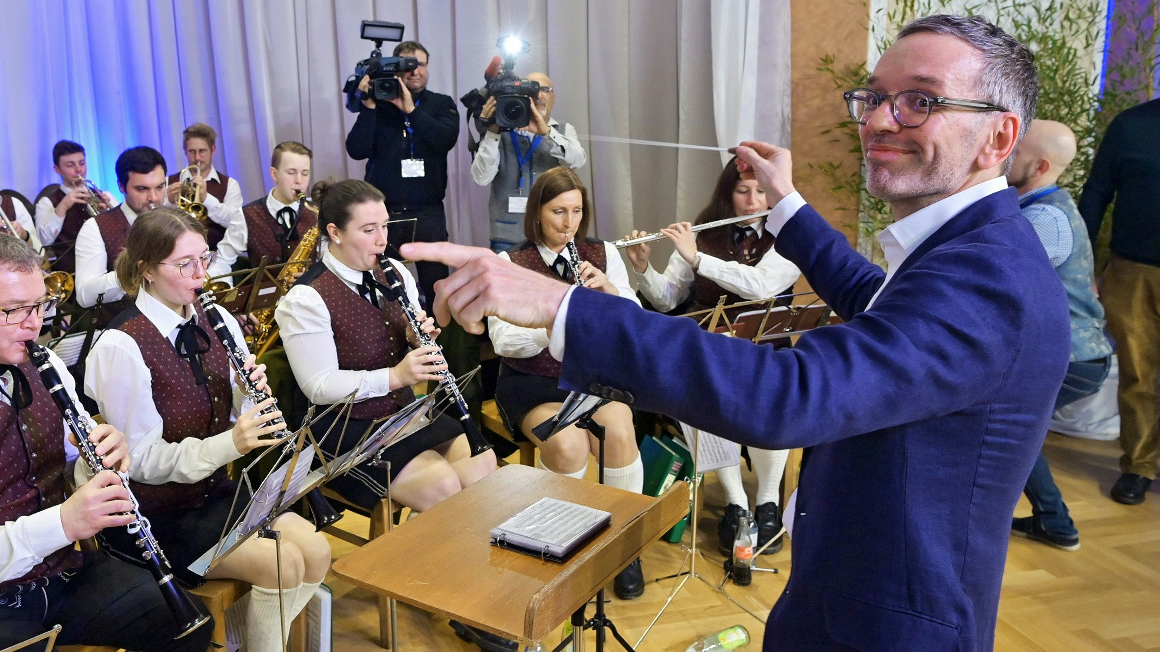FPÖ-Chef Herbert Kickl gibt den Takt an.