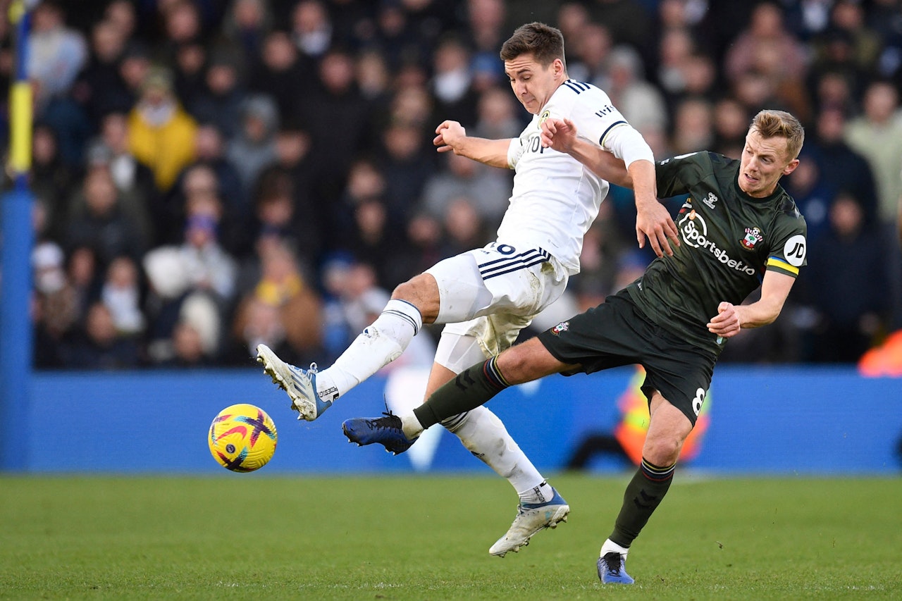 Heute.at - Erster Liga-Sieg! Leeds und Wöber stoppen Talfahrt