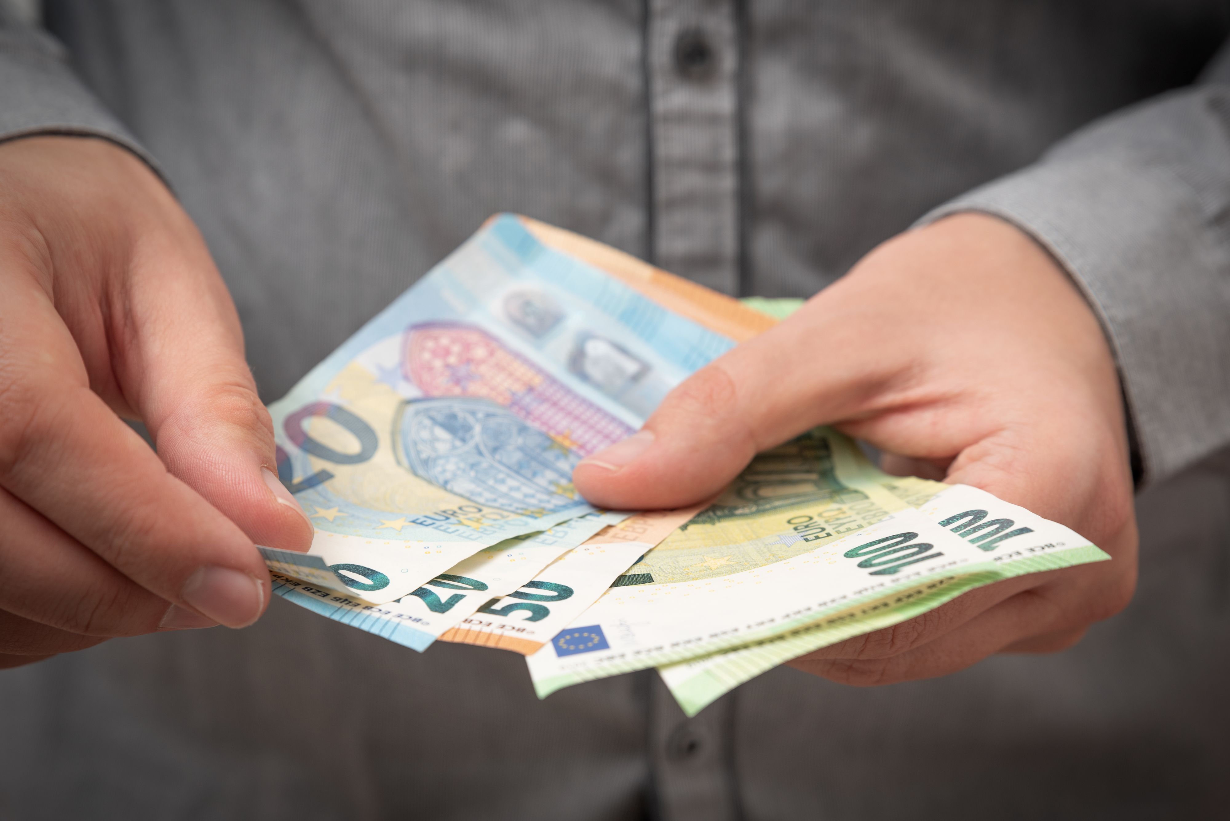 Die OeNB rät dazu, dass alle Haushalte Bargeld für Notfälle aufbewahren sollten.