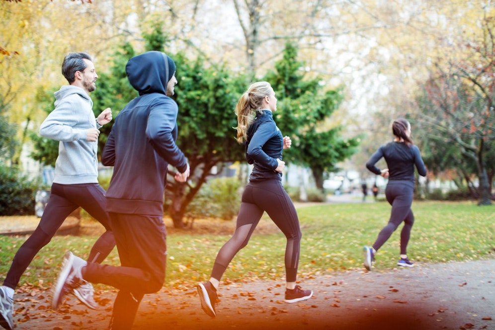 Sei es morgens, mittags, nachmittags oder abends – fest steht: Bewegung ist gesund und zahlt sich immer aus.