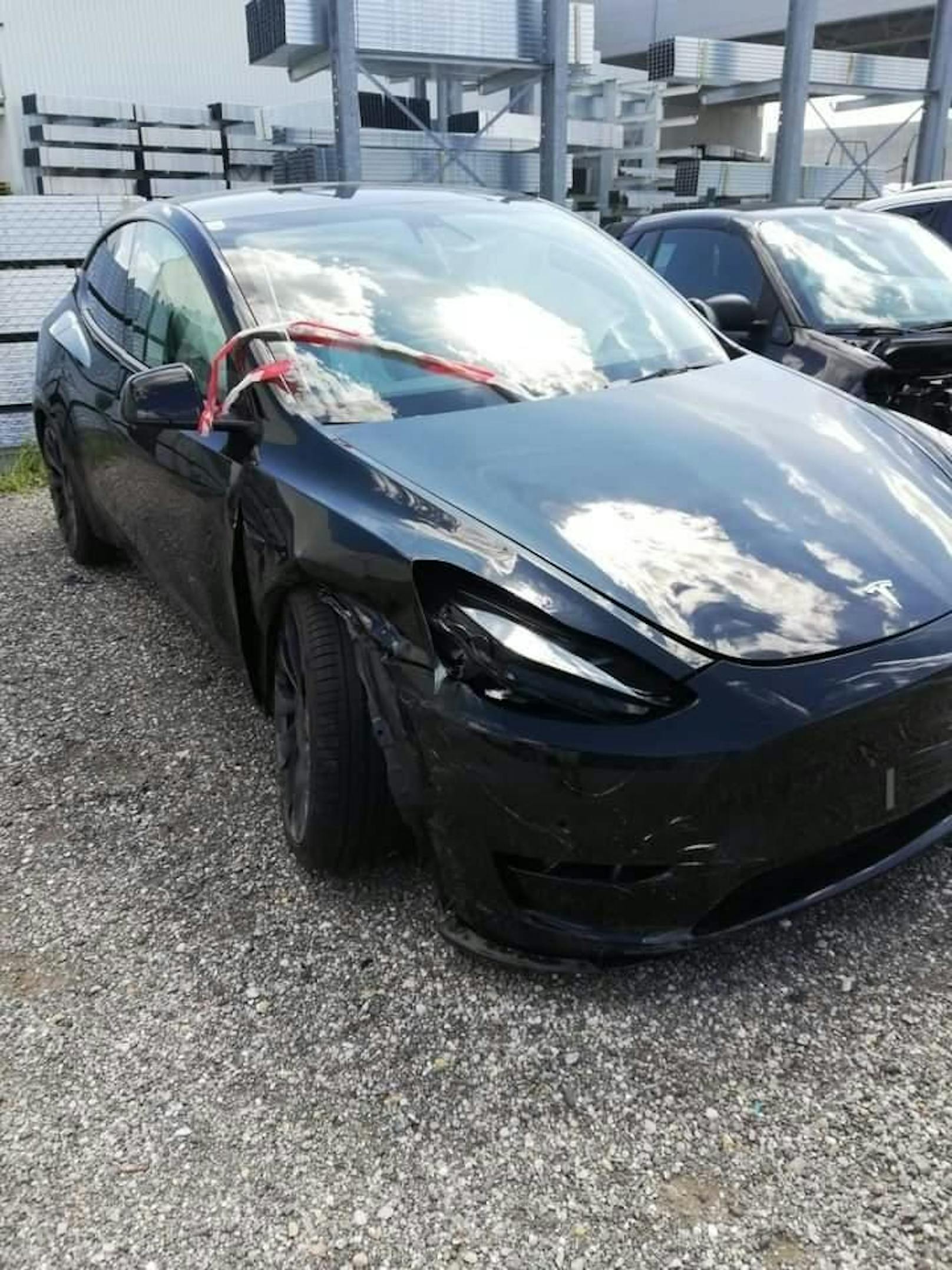 Wiener sauer – 67.000-€-Tesla seit Monaten in Werkstatt – Leser