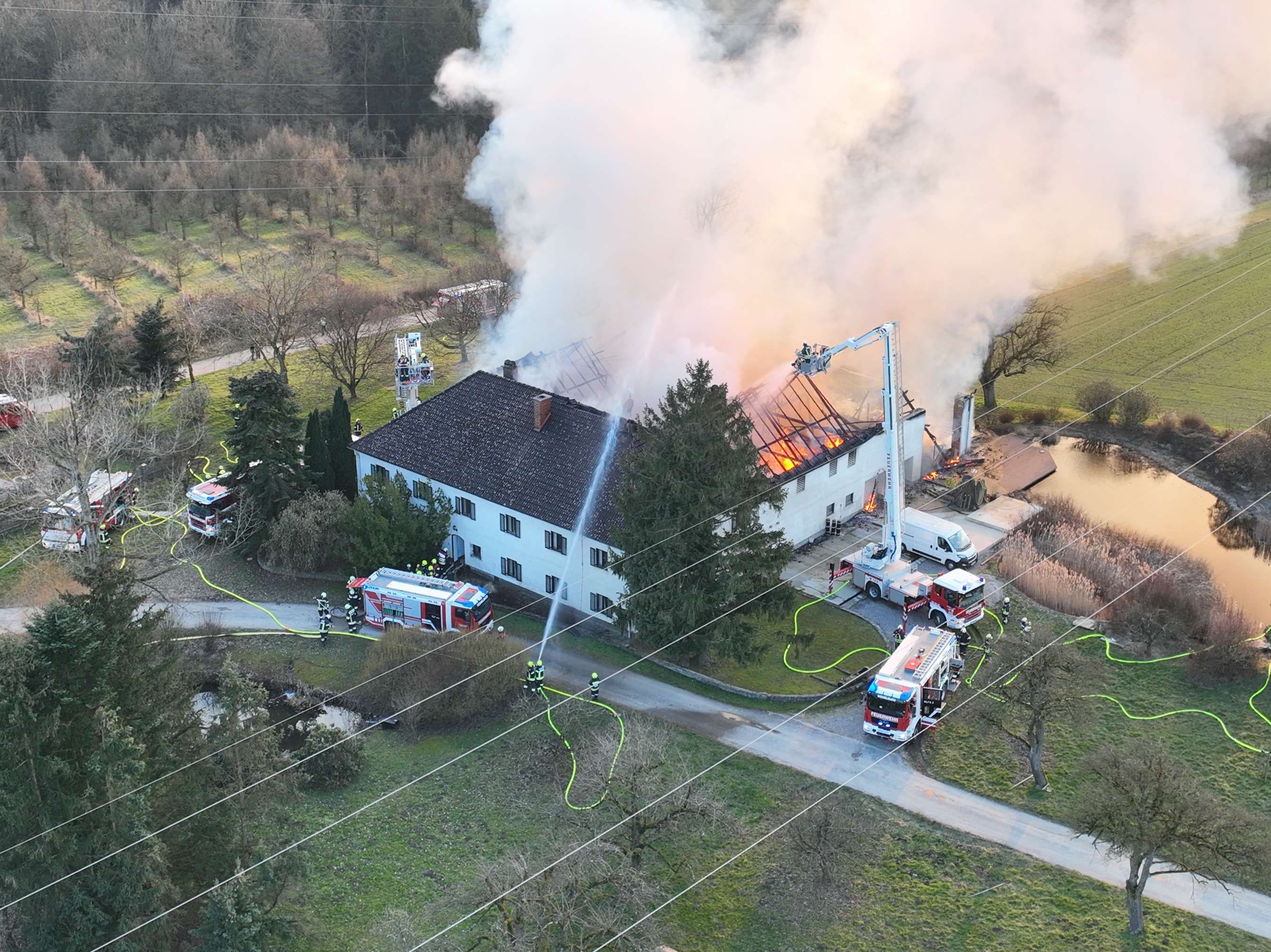Großbrand für die Feuerwehr in Wieselburg