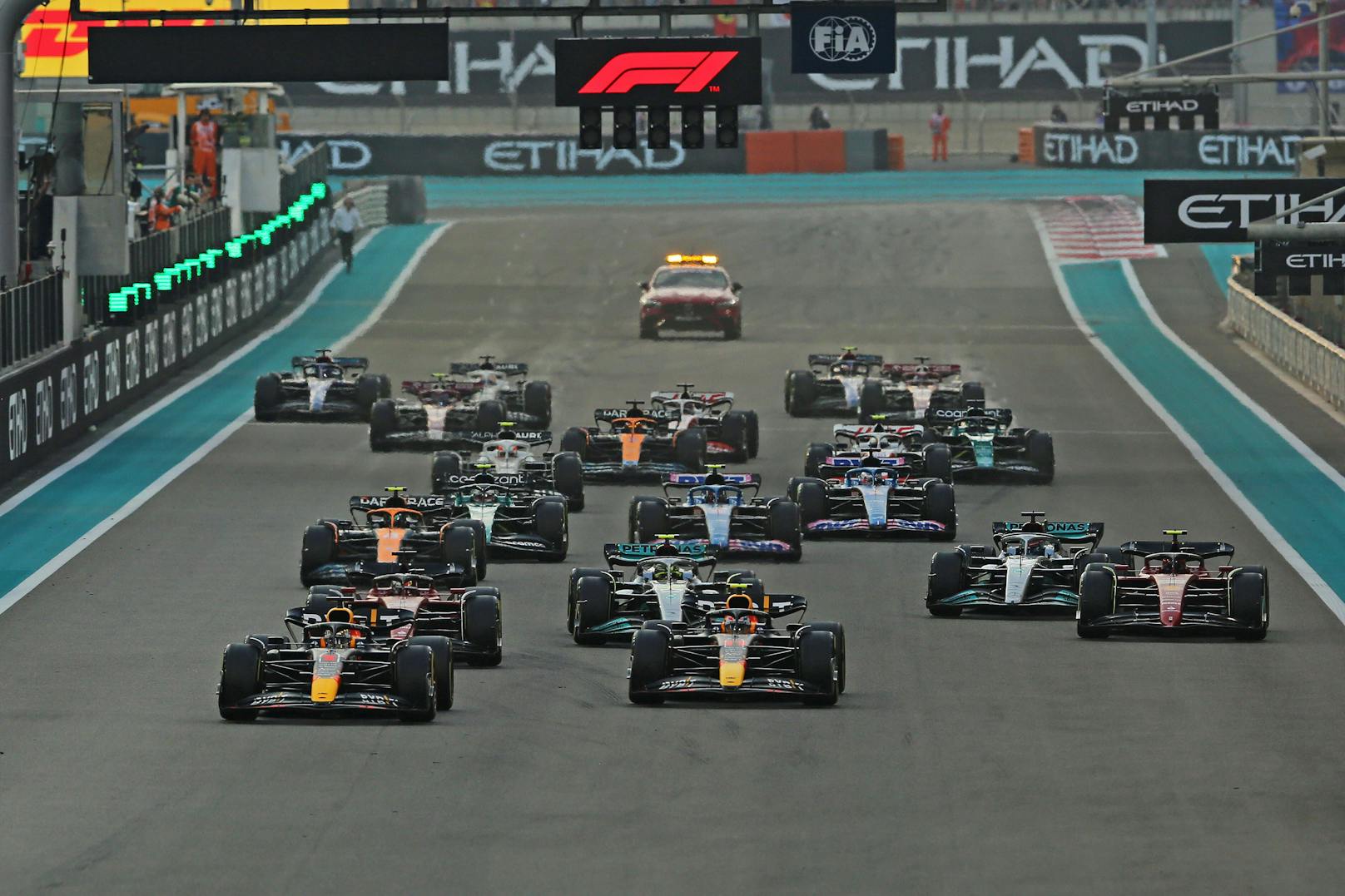 Vollgas! "Heute" zeigt alle Teams und alle Piloten der Formel-1-Saison 2023 in der Übersicht.