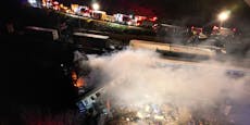 Schon 42 Tote nach Zug-Crash – Wut und Trauer bei Demos