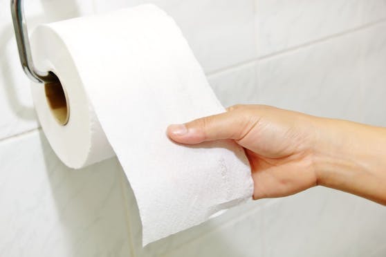 Toilettenpapier enthält oft disubstituierte Polyfluoralkylphosphate (diPAPs) - eine Vorstufe der so genannten "Ewigen Chemikalien" (PFAS).