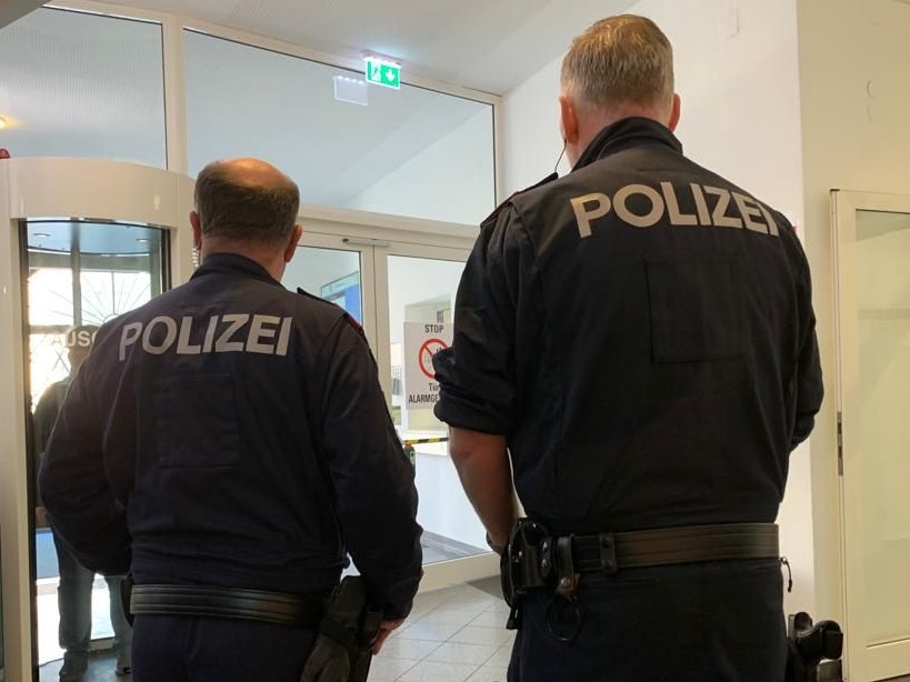 In Linz startete am Donnerstag der Prozess nach den schweren Ausschreitungen zu Halloween.