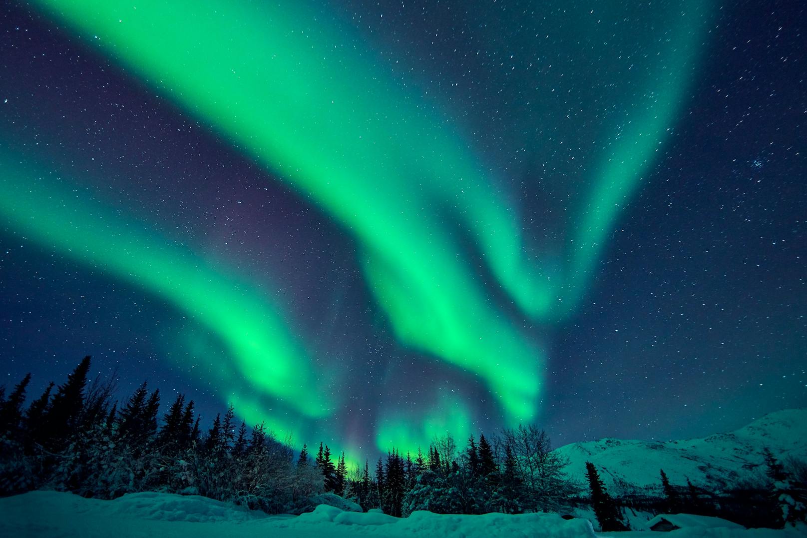 So ähnlich könnte der Himmel auch bald über Österreich aussehen. Aufgenommen wurden diese Polarlichter in Alaska.
