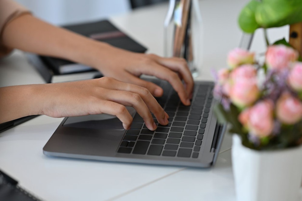 Zahlreiche Überstunden werden in Österreich nicht entsprechend abgegolten. (Symbolbild)