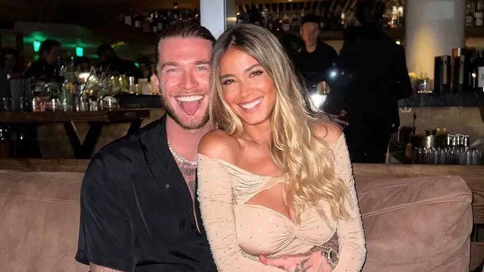 Fußball-Tormann Loris Karius und TV-Moderatorin Diletta Leotta werden Eltern. 