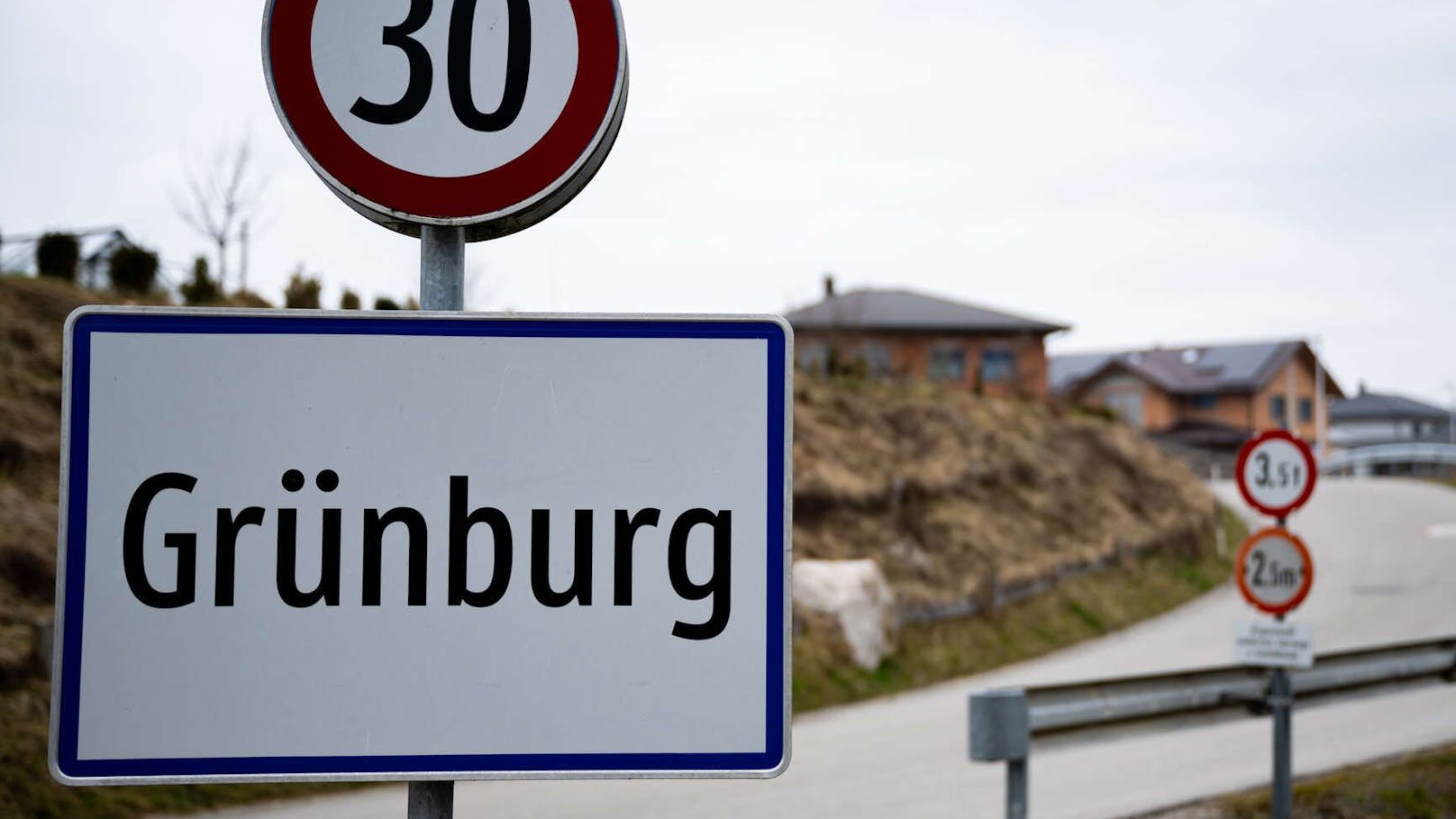 Grünburg zählt knapp 4.000 Einwohner. Nach der Bluttat ist der kleine Ort geschockt.