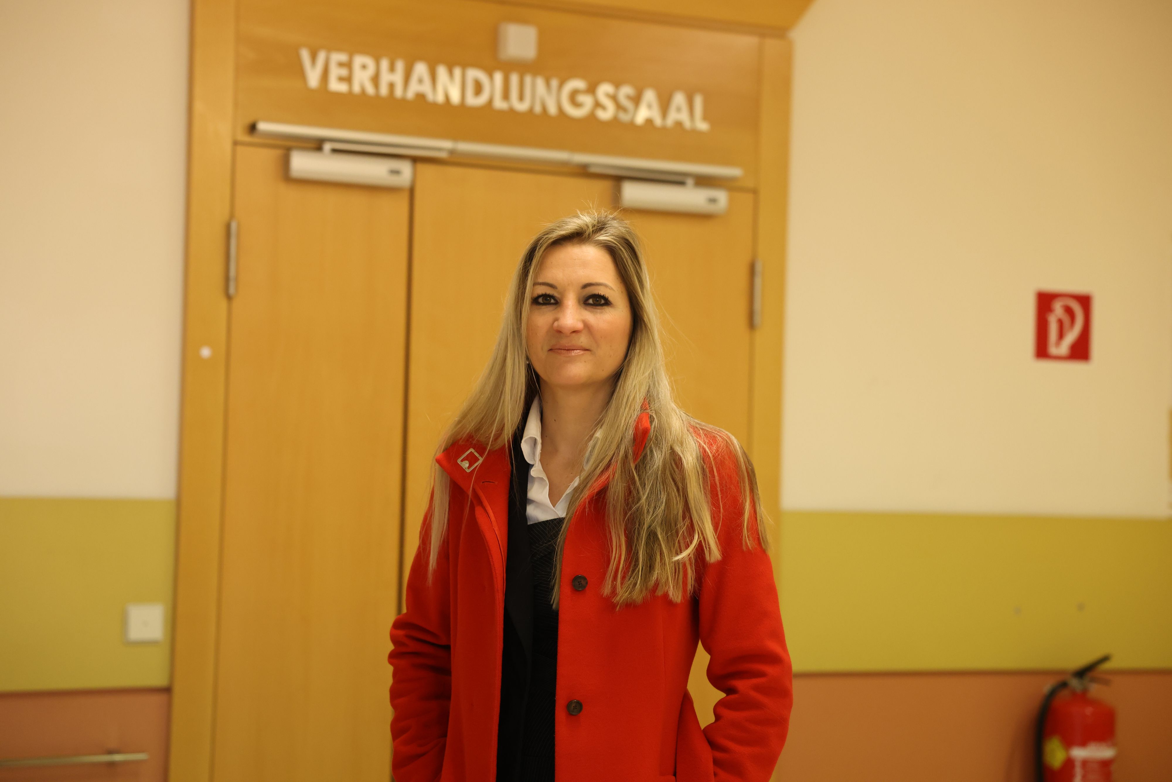 Anwältin Iris Augendoppler vertritt den mutmaßlichen Casino-Betrüger und sagt: "Mein Mandant hat den Automaten nicht angebohrt."