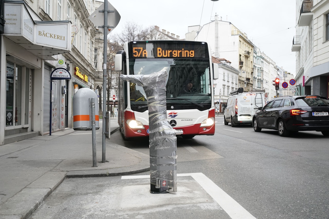 Heute.at - Amtliche Adress-Verwirrung – Radsäule muss nun umziehen