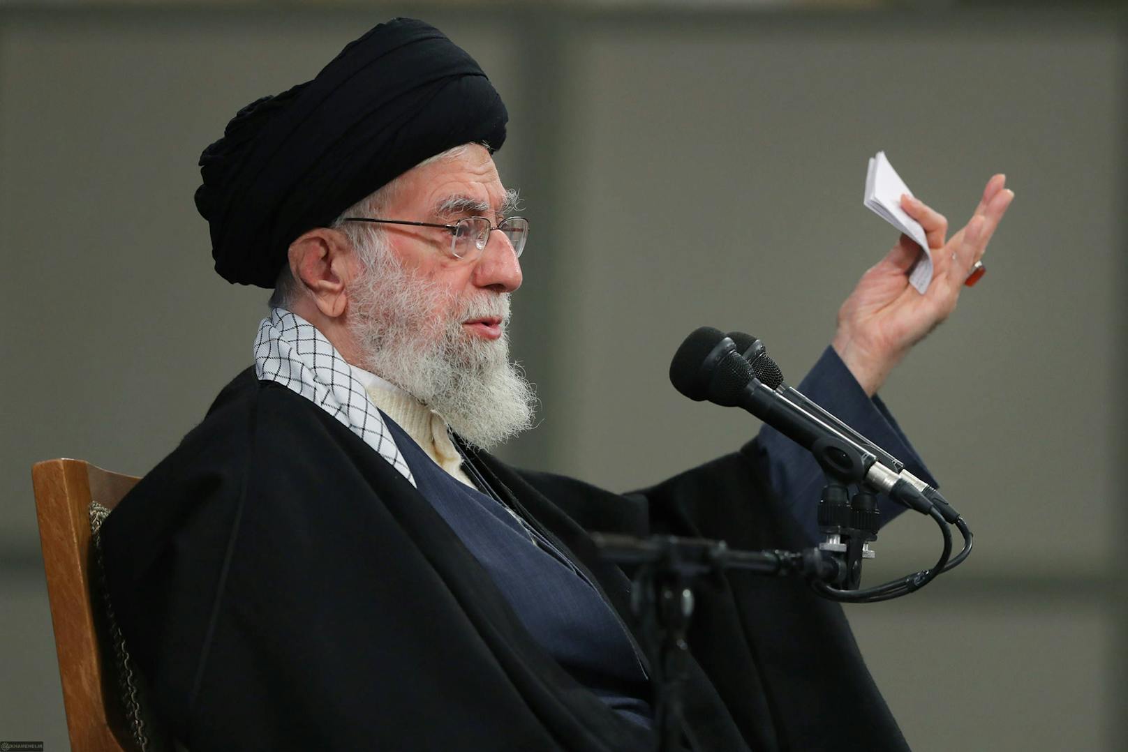 Irans Religionsführer Ayatollah Ali Khamenei hat laut Staatsmedien mehr als 80.000 Gefangene begnadigt. Unter den Begnadigten sollen zahlreiche im Rahmen der jüngsten Protestwelle Inhaftierte sein.