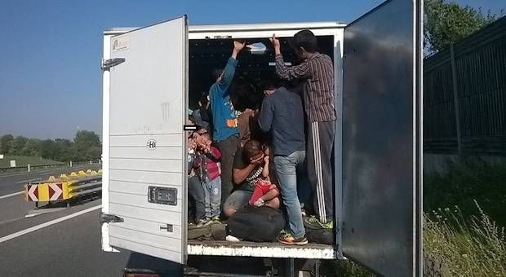 Schlepper- und Flüchtlingsaufgriff in Niederösterreich – die Zahl der Anzeigen nimmt drastisch zu.