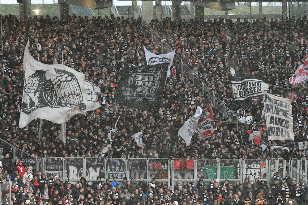 Ärger um Frankfurt-Fans