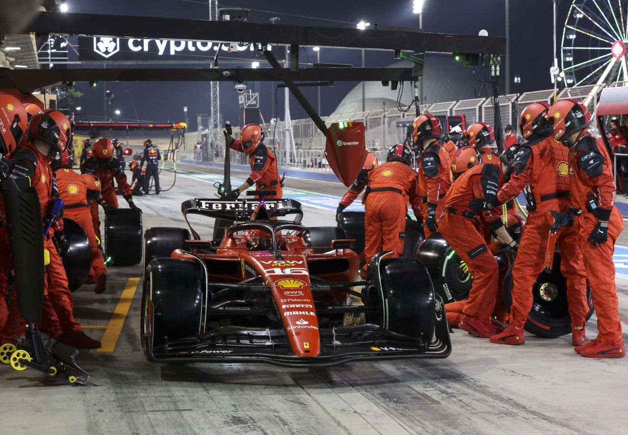 Zumindest bei den Boxenstopps waren Ferrari die Schnellsten. 