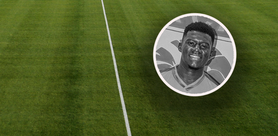 Moustapha Sylla ist auf dem Spielfeld zusammengebrochen und verstorben. 