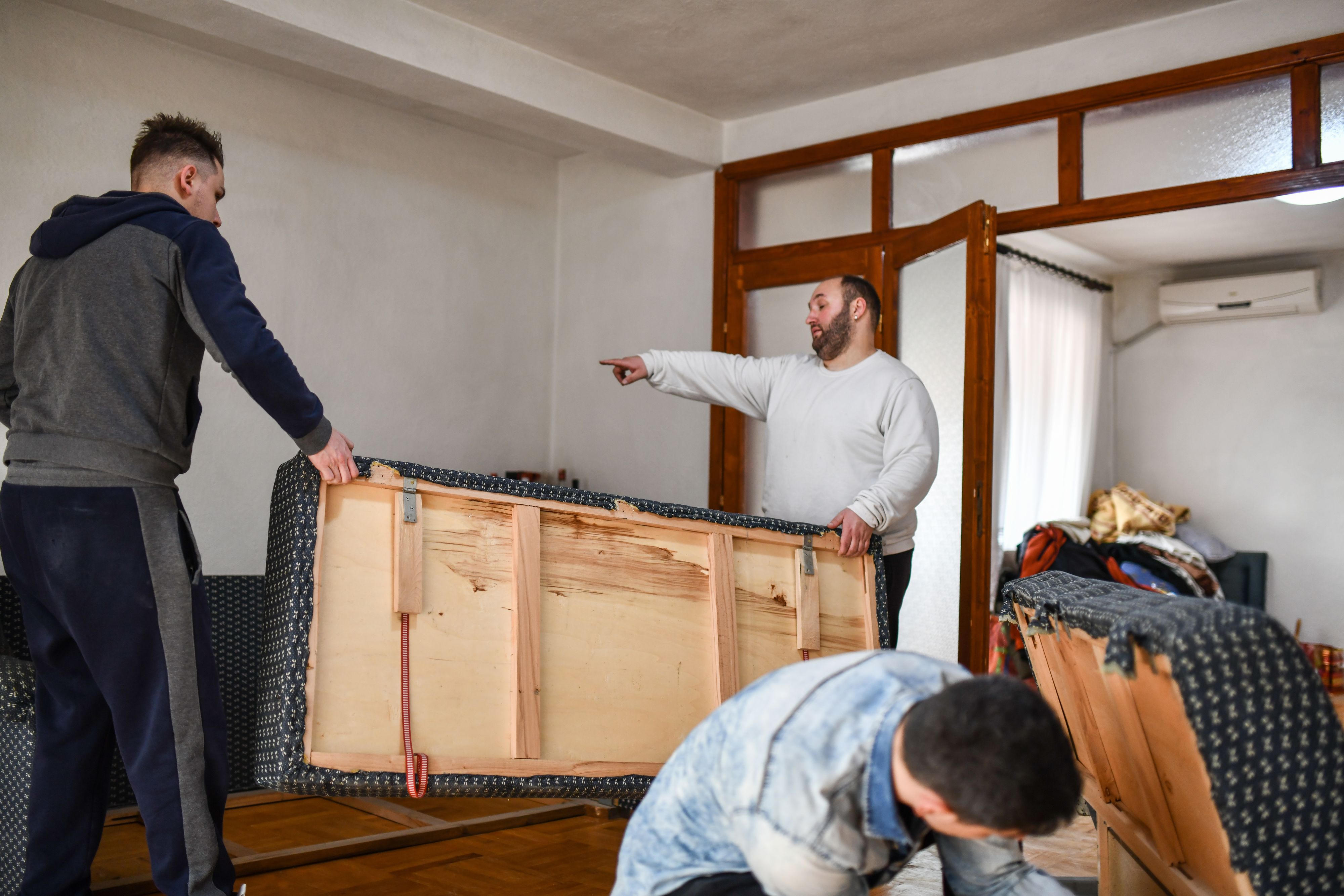 Wird vom Besitzer einer Liegenschaft Eigenbedarf geltend gemacht, sollen Mietende nun schneller ausziehen müssen.