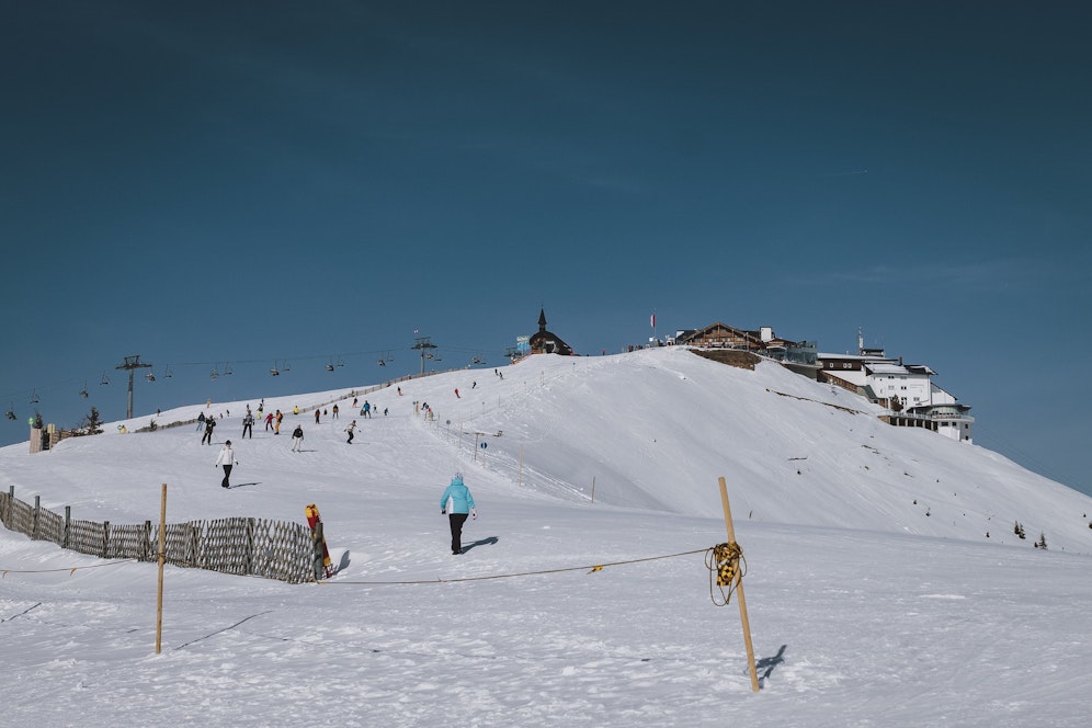 Die Urlauber lösten auf der Schmittenhöhe bei Zell/See eine Lawine aus.