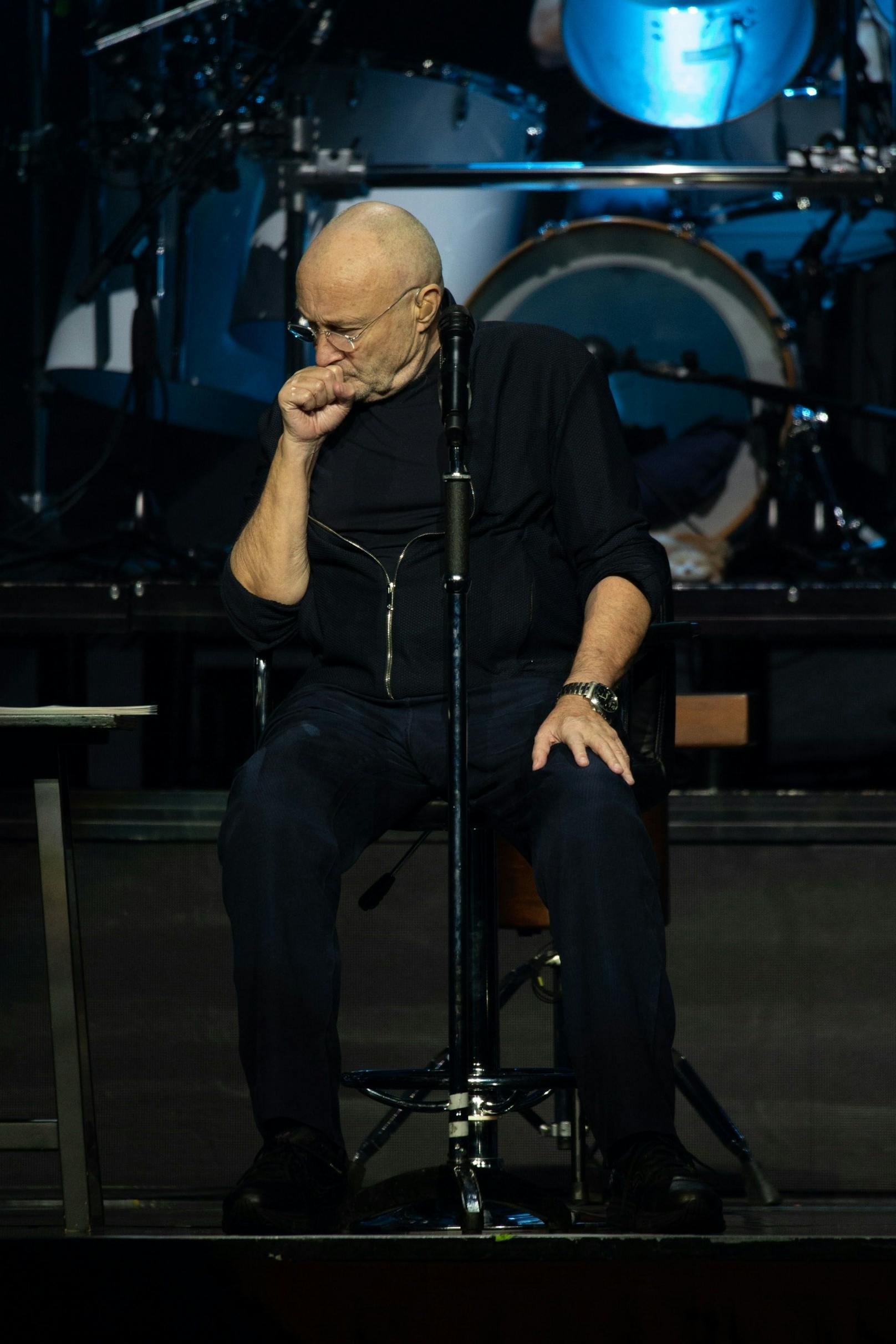 "Unbeweglicher": Große Sorge um Phil Collins Gesundheit