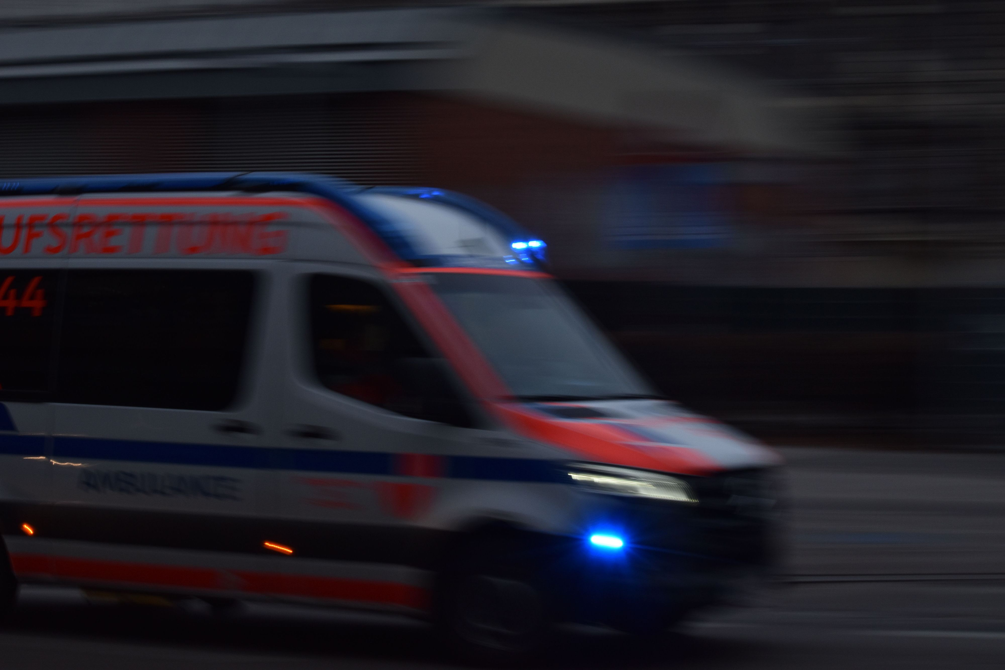 Die Rettung brachte Mutter und Tochter ins Klinikum Klagenfurt. 