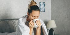 Frau trinkt falschen Tee – schwer vergiftet im Spital