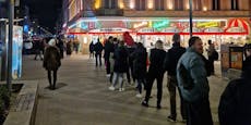 "Nicht normal" – Ansturm auf Wiener Eissalon