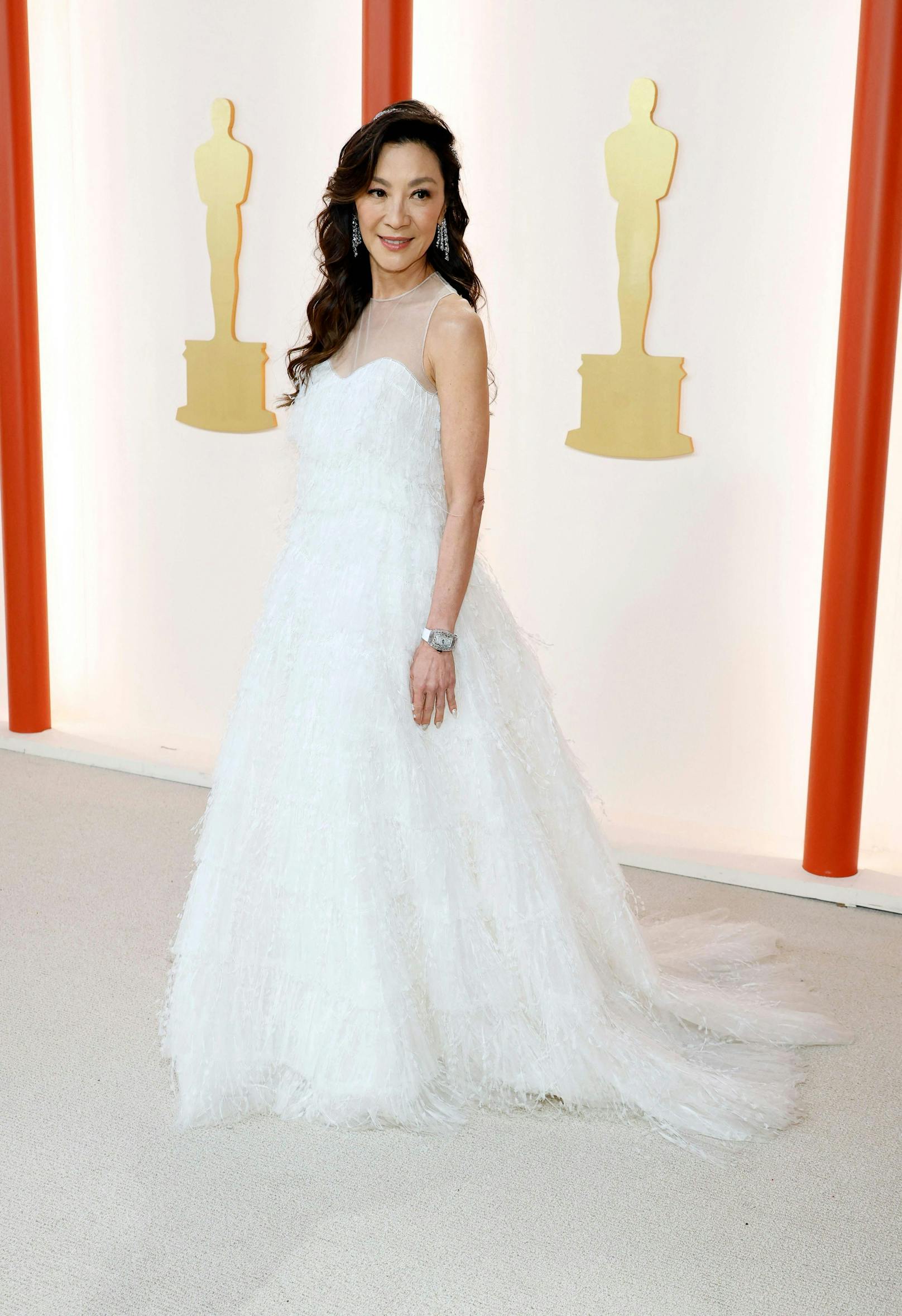 Michelle Yeoh, als erste Asiatin in der Kategorie "Beste Hauptdarstellerin" mit einem Oscar ausgezeichnet, in einem Traum aus Weiß von Christian Dior.