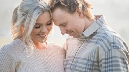 Henrik Kristoffersen und Tonje Barkenes freuen sich auf den Nachwuchs.