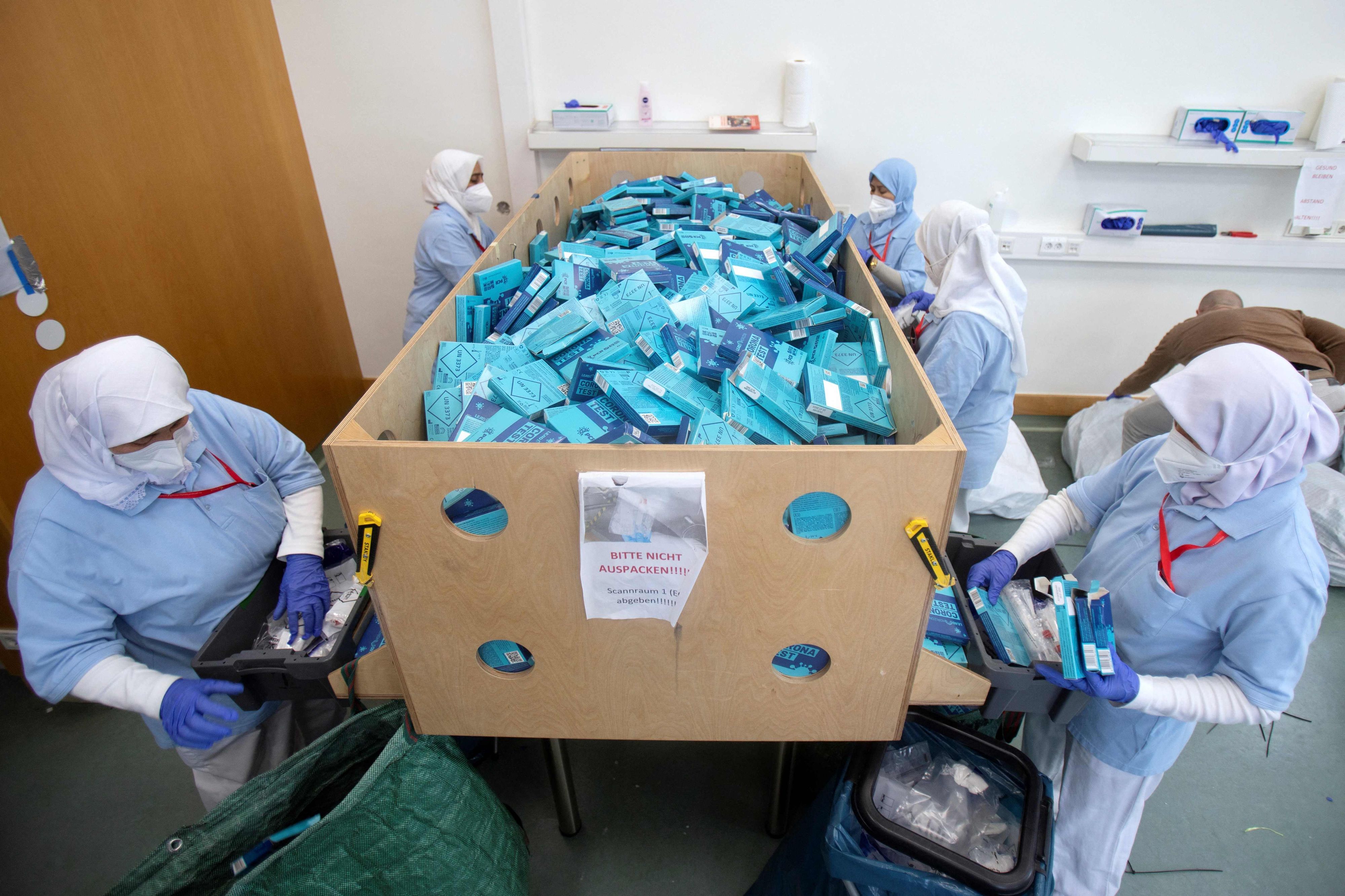 Das Wiener Corona-Labor kündigt weitere 122 Mitarbeiter.