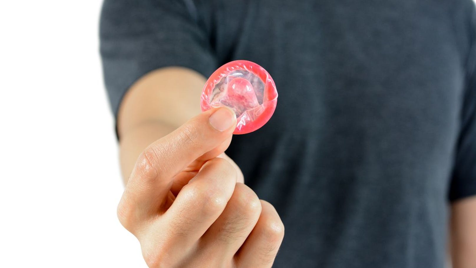 Mann entfernte heimlich Kondom während Sex – verurteilt