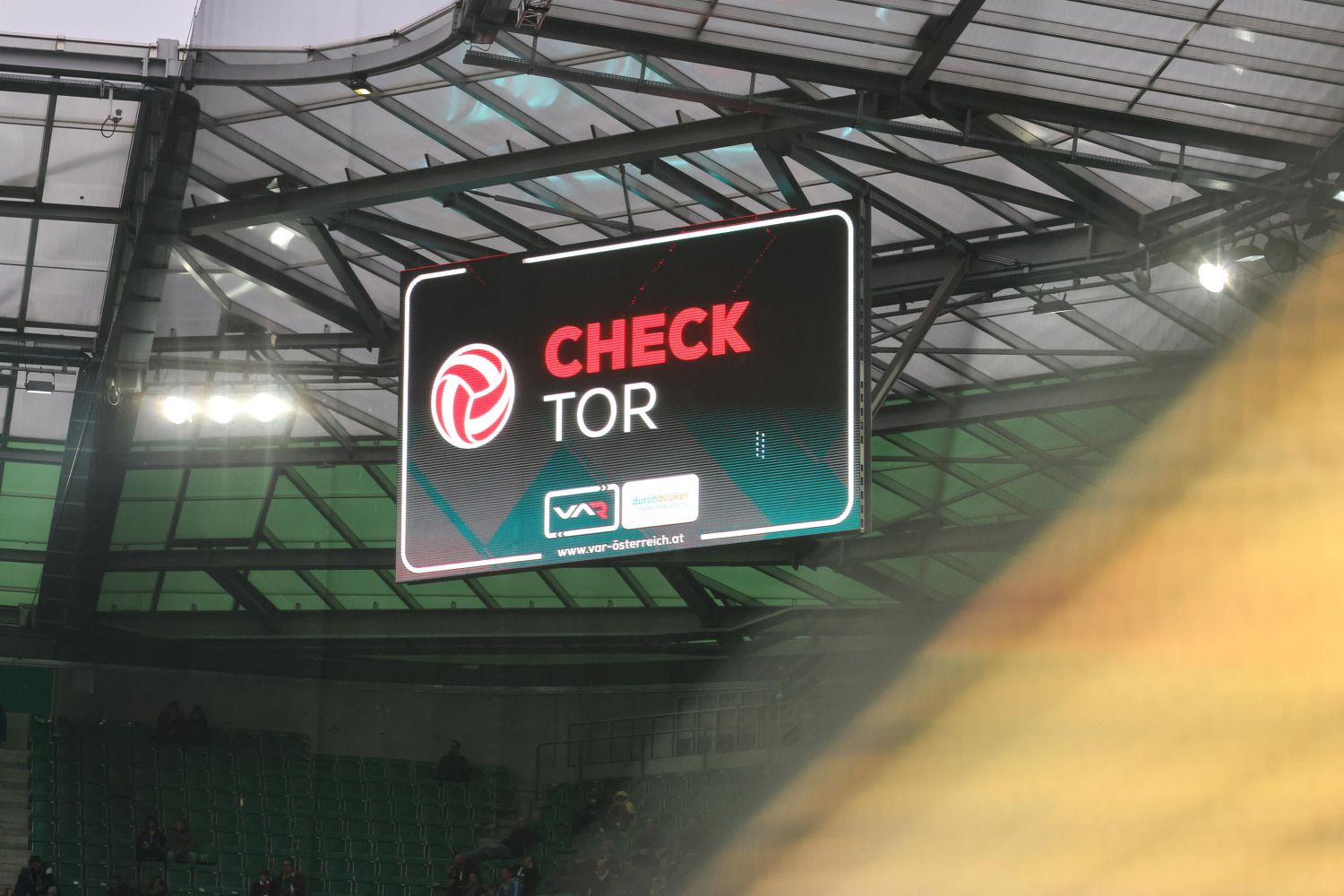 VAR-Check bei Rapid