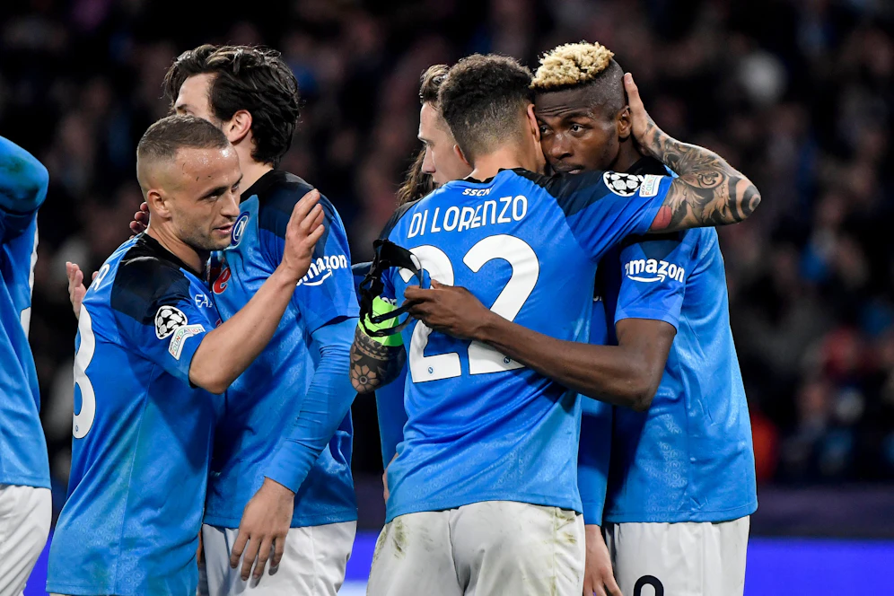 Napoli bejubelt den klaren Heimerfolg gegen Eintracht Frankfurt. 