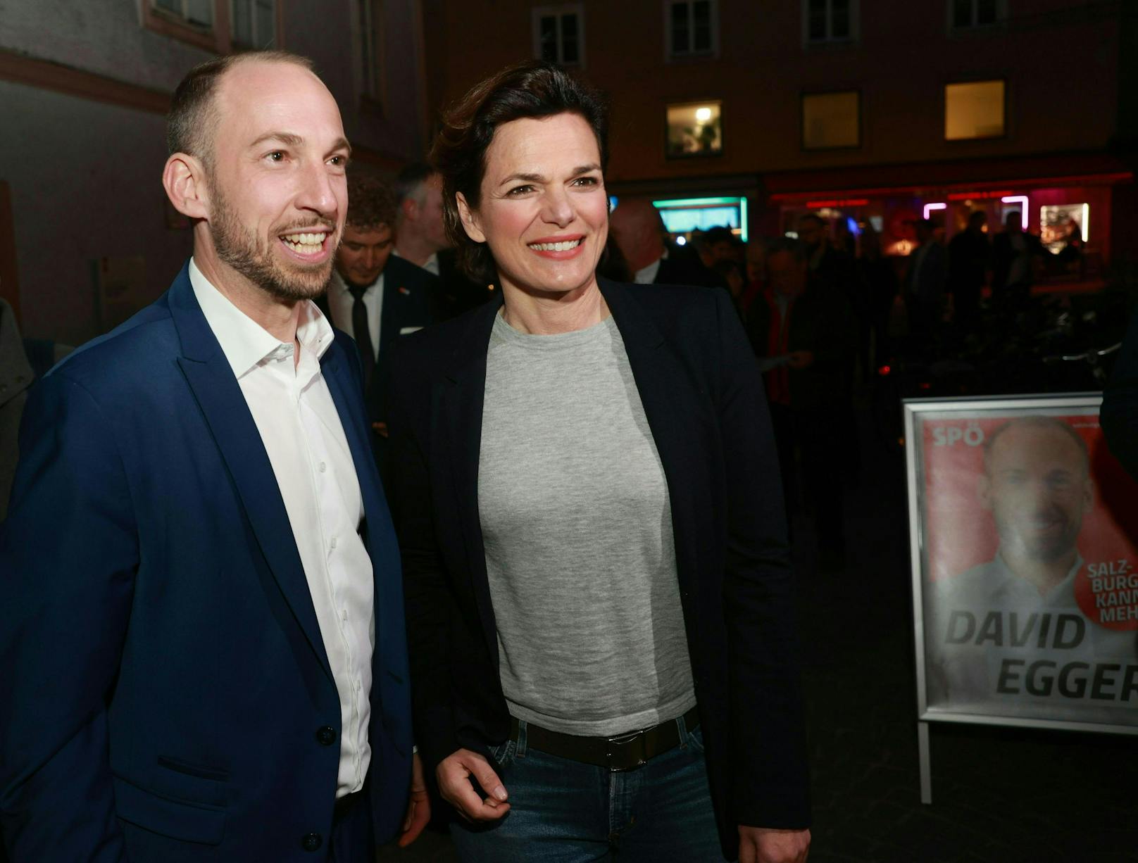 Salzburgs SPÖ-Spitzenkandidat David Egger mit der SPÖ-Bundesvorsitzenden Pamela Rendi Wagner.